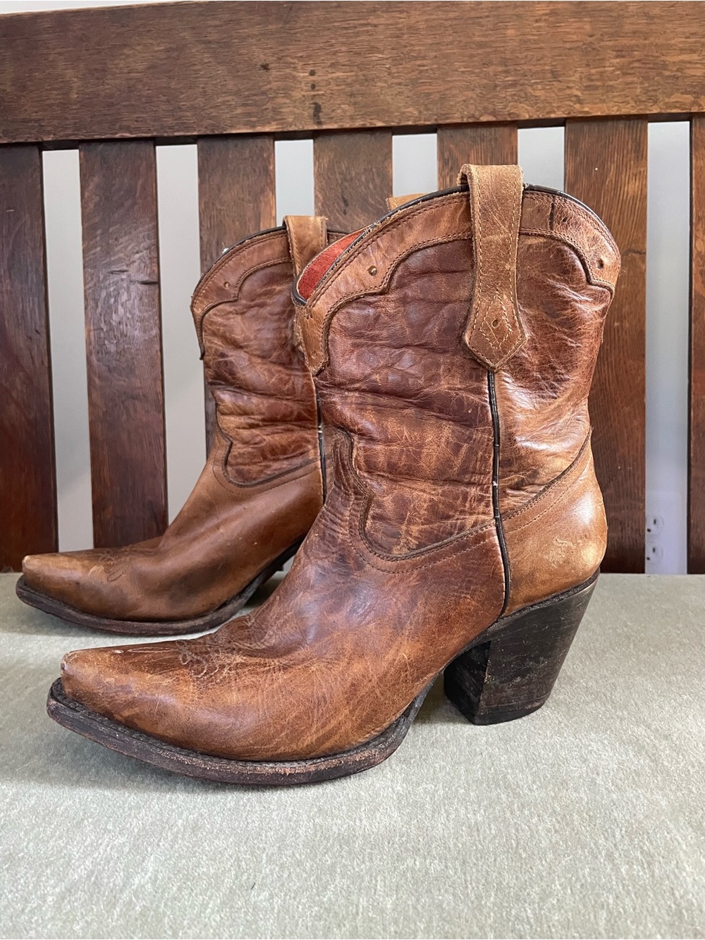 Women’s Brown Leather Heeled Western Boots - Picture 4 of 7